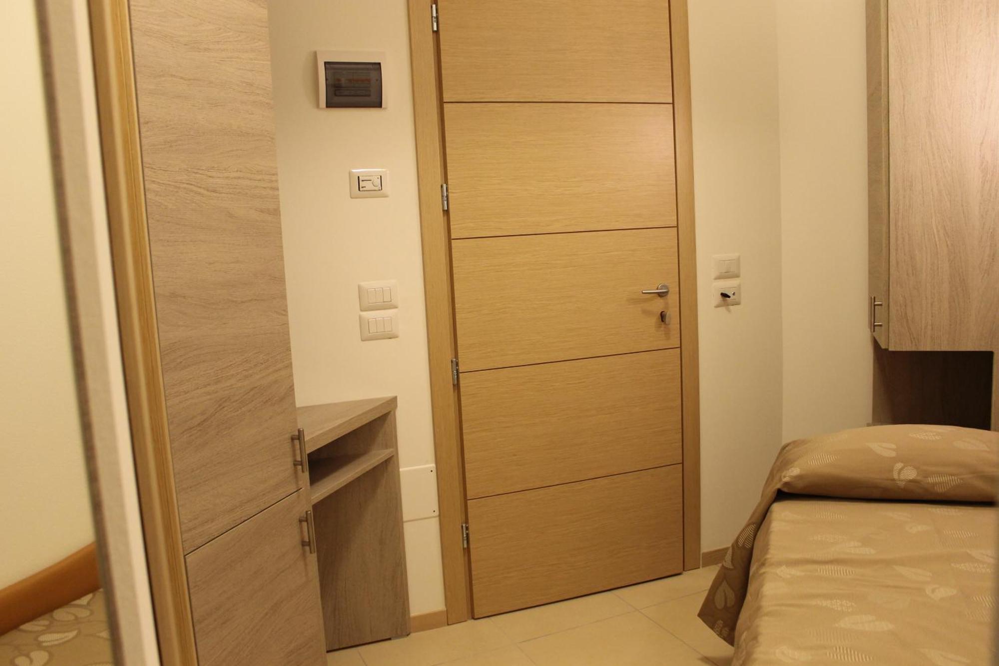 Hotel Villa Enea กัตตอลิกา ห้อง รูปภาพ